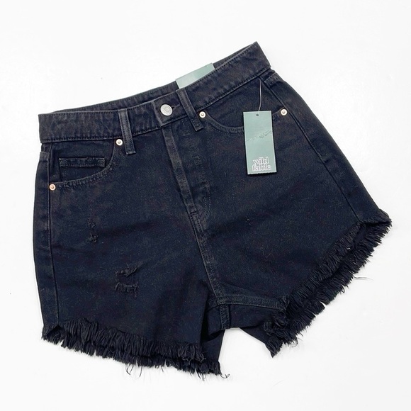 NEW Wild Fable highest rise shorts in black - Picture 1 of 3